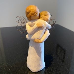 Willow Tree Angel’s Embrace